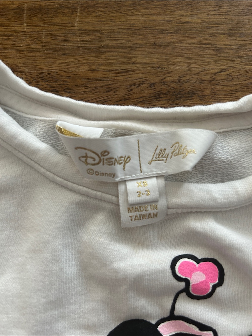 Lilly Pulitzer Disney White Long-Sleeve Minnie Mouse Tee with Pink Accents - Picture 3 of 3